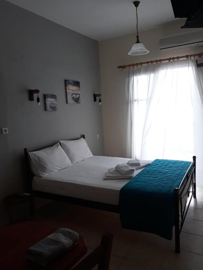 Violetta Studios & Apartments มิลินา ภายนอก รูปภาพ