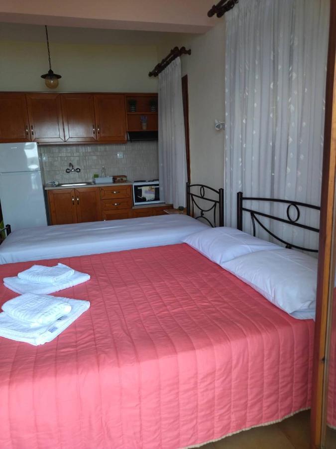 Violetta Studios & Apartments มิลินา ภายนอก รูปภาพ